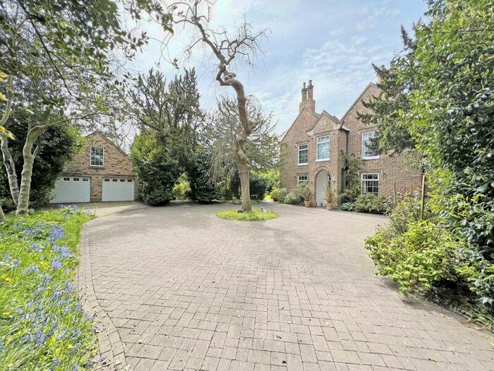 5 Bedroom Detached House For Sale In The Old Rectory, Bradley Village, Church Lane, Grimsby, DN37