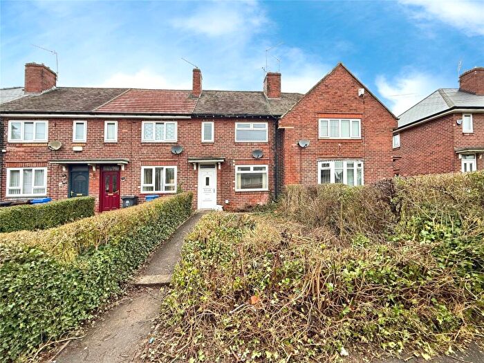 2 Bedroom Terraced House To Rent In Crowder Close, Sheffield, S5