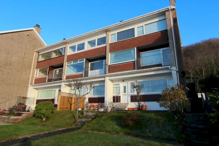 3 Bedroom Flat For Sale In Shuma Court, Skelmorlie, PA17