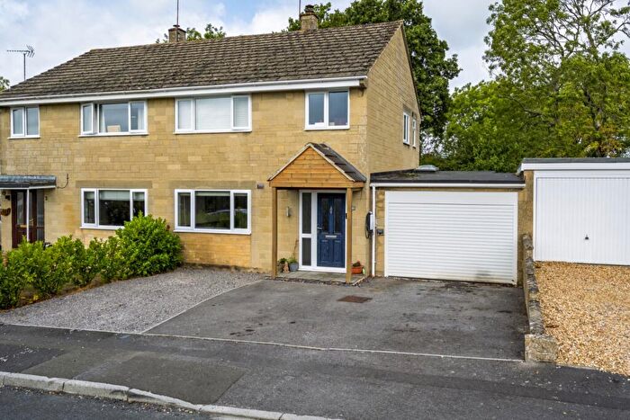 3 Bedroom Semi-Detached House For Sale In Oakleaze, Minety, Malmesbury, Wiltshire, SN16