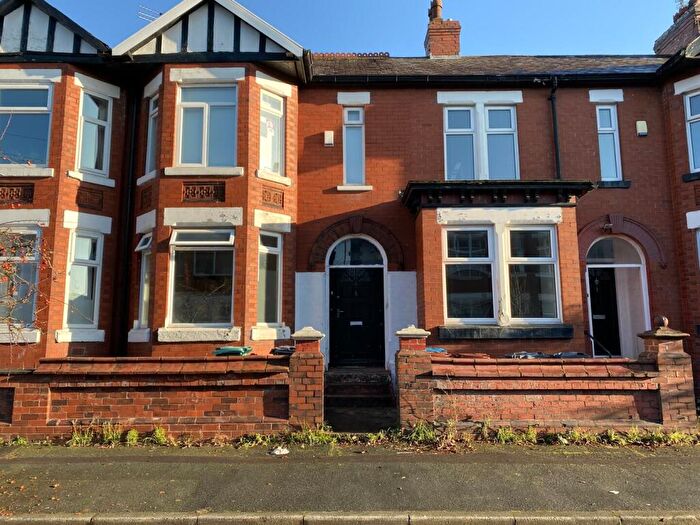 5 Bedroom Property To Rent In Denison Road, Victoria Park, £pppw, M14