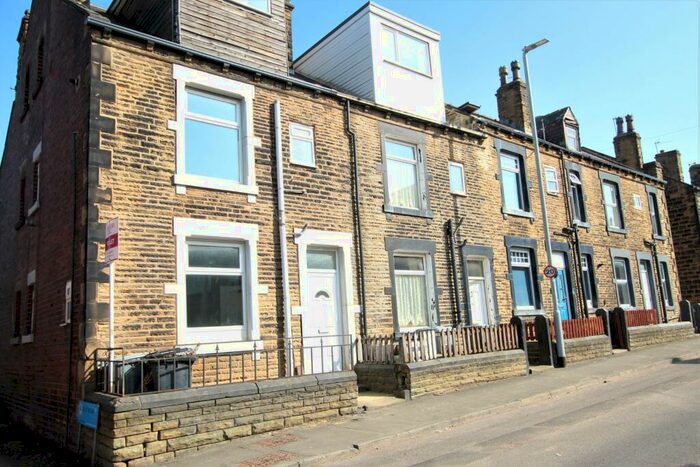 2 Bedroom Terraced House To Rent In Clough Street, Morley, LS27