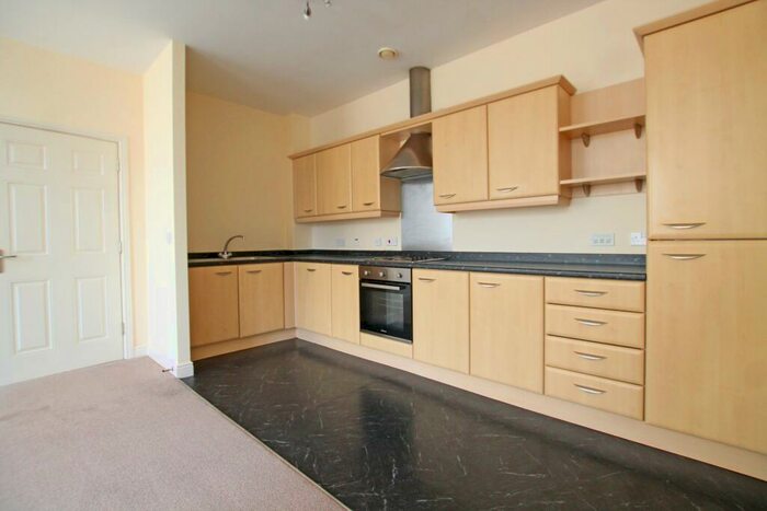 2 Bedroom Flat To Rent In Britannia Wharf, West Yorkshire, Bingley, BD16