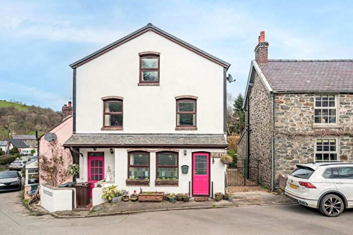 5 Bedroom Cottage For Sale In Llanfairtalhaiarn, Abergele, LL22