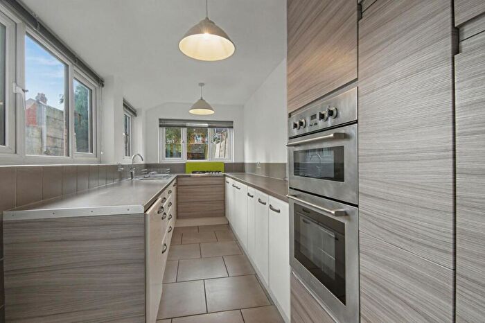 3 Bedroom Terraced House For Sale In Mount Street, Coventry, CV5