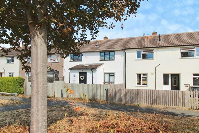4 Bedroom Terraced House For Sale In Prentice Close, Long Lawford, Rugby, CV23