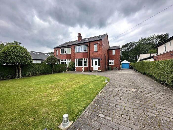3 Bedroom Semi-Detached House To Rent In Whinfield, Adel, Leeds, LS16