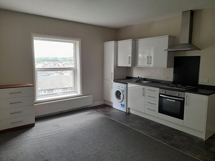 1 Bedroom Flat To Rent In Wakefield, West Yorkshire, WF1