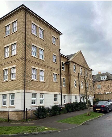 2 Bedroom Flat For Sale In Tickner Drive, DA10
