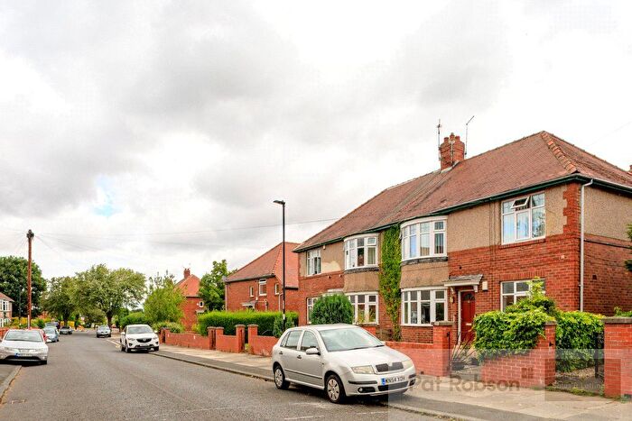 2 Bedroom Flat To Rent In Strathmore Road, Newcastle Upon Tyne, Tyne And Wear, NE3