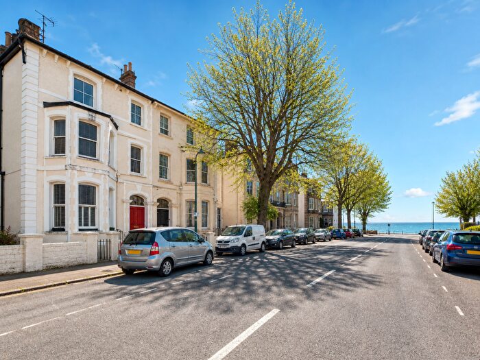 1 Bedroom Flat For Sale In Selborne Road, Hove, BN3