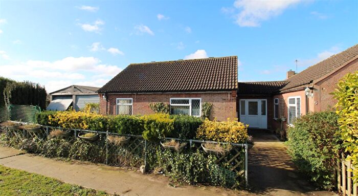 3 Bedroom Detached Bungalow For Sale In Masterdyke, Sutton St. James, PE12