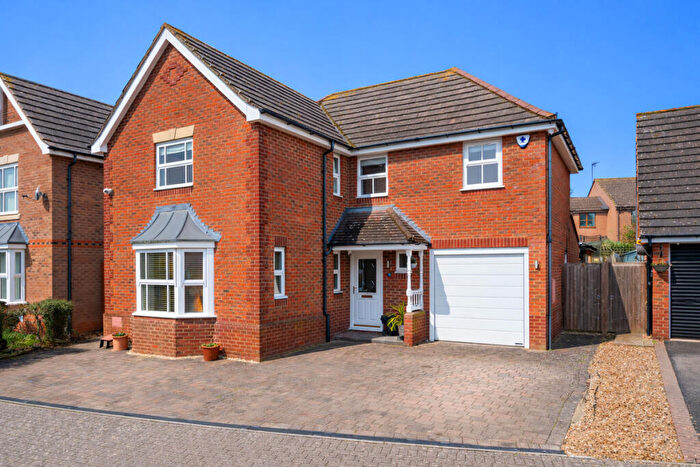 4 Bedroom Detached House For Sale In Linney Court, Tattenhoe, Milton Keynes, MK4
