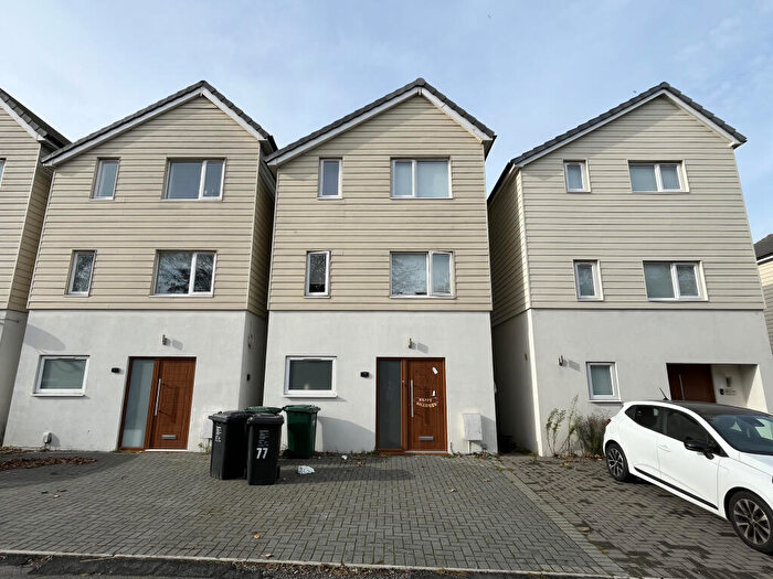 5 Bedroom Detached House For Sale In Bevendean Road, Brighton, East Sussex, BN2