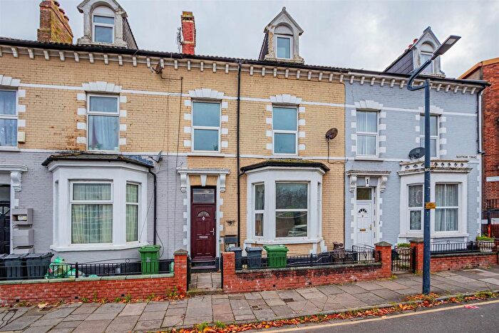 1 Bedroom Flat To Rent In Coldstream Terrace, Cardiff, CF11