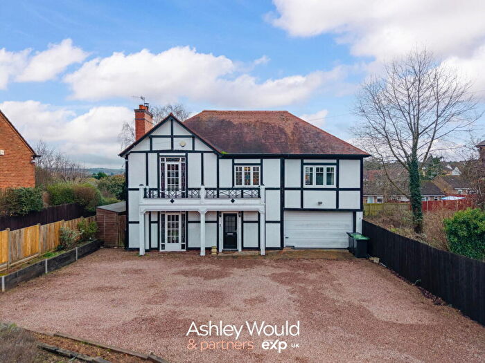 5 Bedroom Detached House For Sale In Rock Hill, Bromsgrove, B61