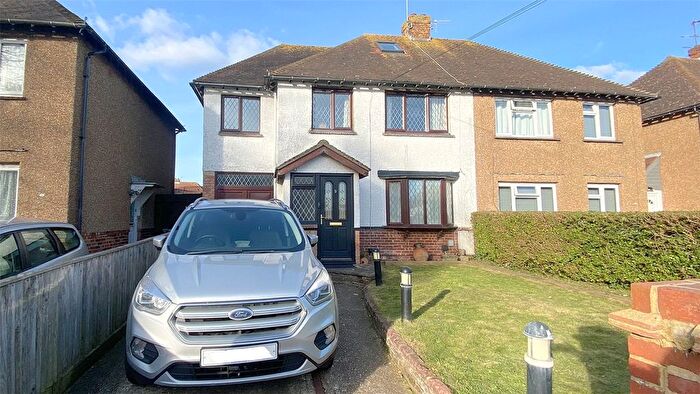 4 Bedroom Semi-Detached House For Sale In King George Road, Shoreham By Sea, West Sussex, BN43