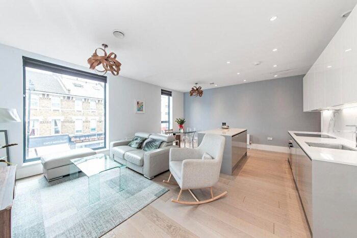 2 Bedroom Apartment For Sale In Waylett Place, West Norwood, SE27