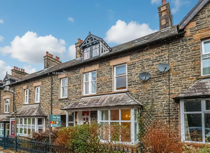 6 Bedroom Terraced House For Sale In Bainbridge Road, Sedbergh, LA10