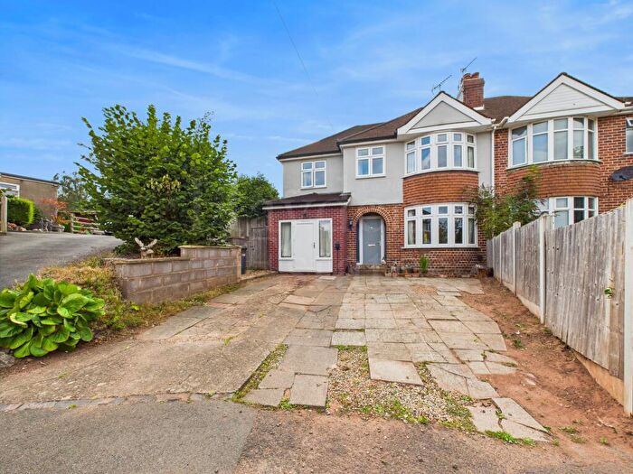 5 Bedroom Semi-Detached House For Sale In Heathfield Crescent, Kidderminster, DY11