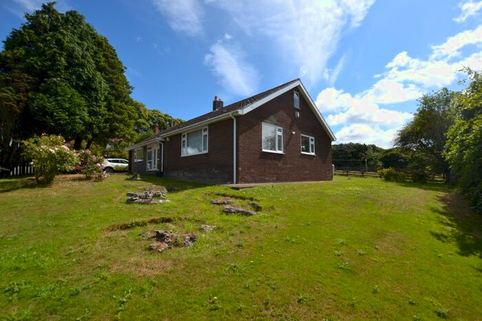 2 Bedroom Detached Bungalow For Sale In Howden Bank, Durham, DH7