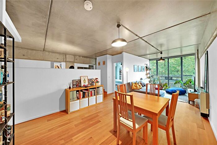 1 Bedroom Apartment To Rent In Union Wharf, N1