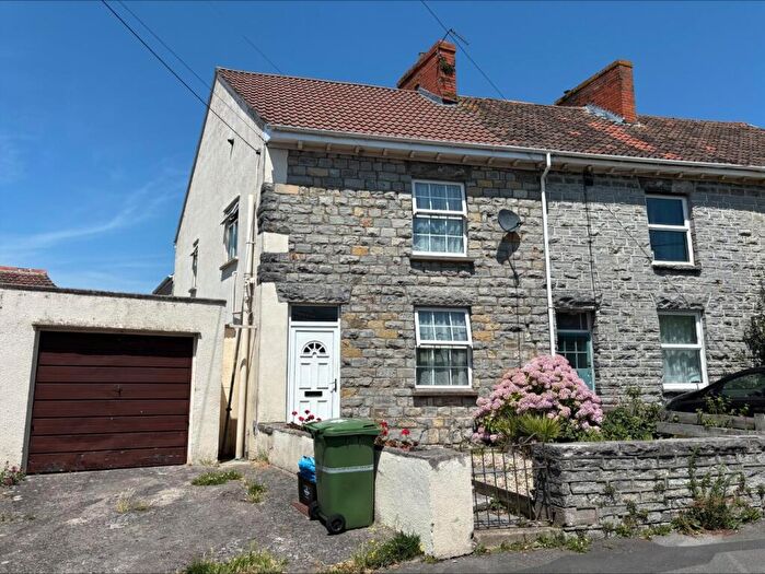 3 Bedroom End Of Terrace House For Sale In Street, Somerset, BA16