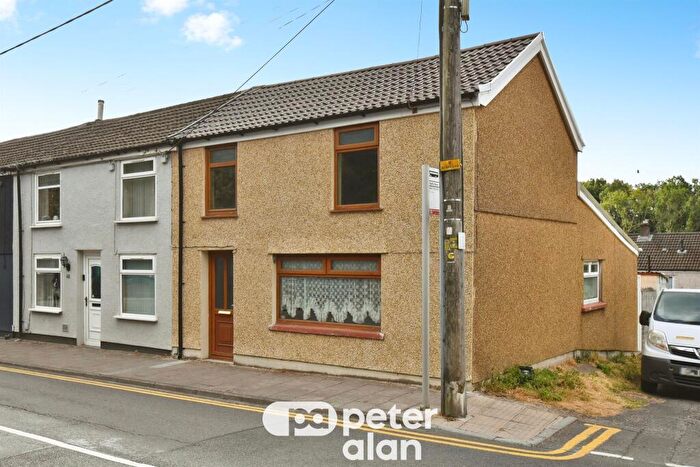 2 Bedroom Terraced House For Sale In Glan Road, Aberdare, CF44