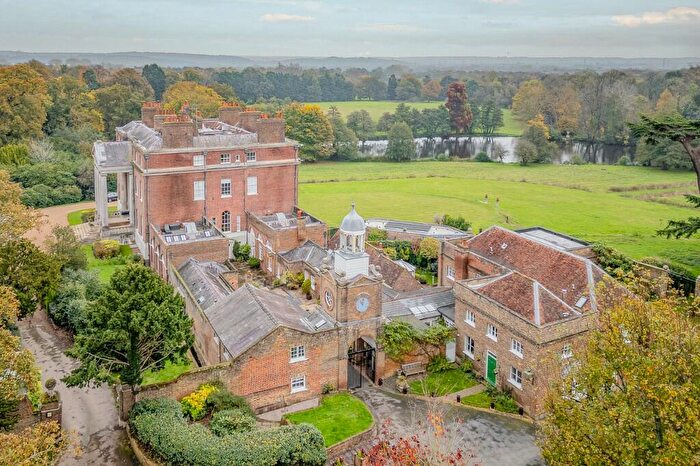 3 Bedroom Mews For Sale In Anniversary Cottage, Church Lane, Broxbourne, Hertfordshire, EN10