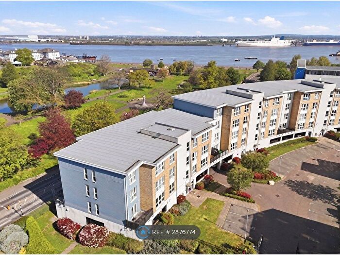 2 Bedroom Flat To Rent In Romulus Road, Gravesend, DA12