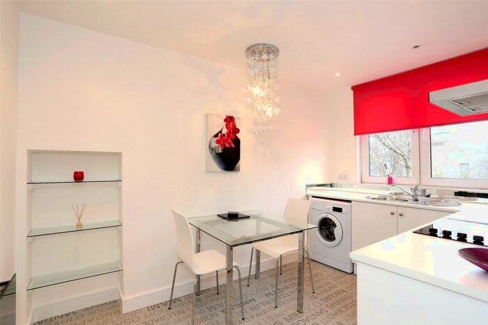 1 Bedroom Apartment To Rent In Thistle Lane, City Centre, Aberdeen, AB10