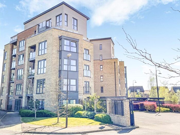 1 Bedroom Apartment For Sale In Cyber Avenue, Oakgrove, Milton Keynes, MK10