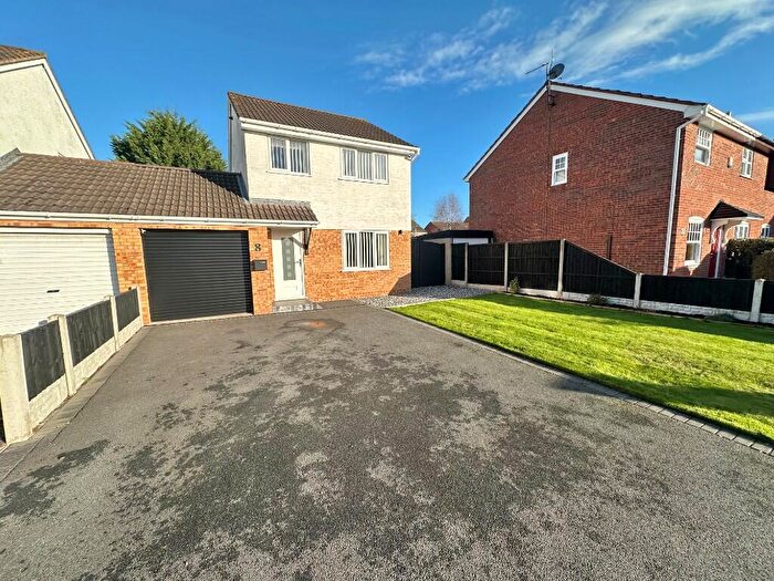 3 Bedroom Detached House For Sale In Lambourne Close, Great Sutton, CH66