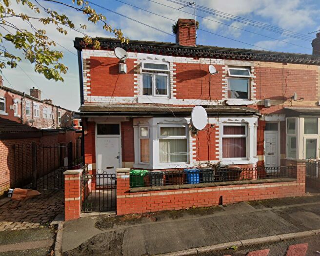 2 Bedroom End Of Terrace House To Rent In Craig Road, Manchester, M18