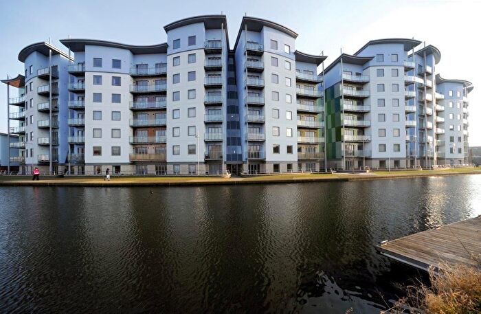 1 Bedroom Flat To Rent In Wave Close, Off Charles Street, Walsall, WS2