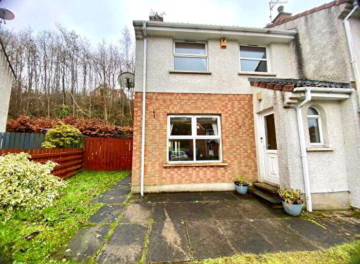 3 Bedroom End TownHouse For Sale In Good Shepherds Glen, L'Derry, BT47