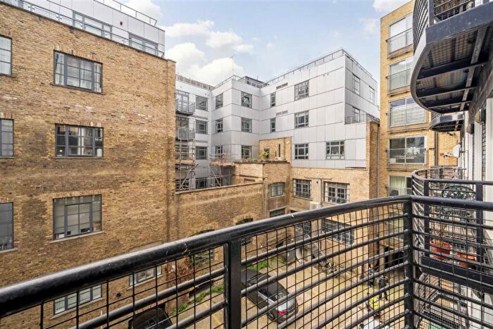 2 Bedroom Flat For Sale In Old Street, Old Street, EC1V - Photo 5