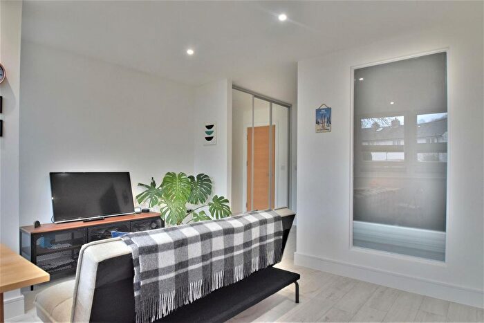 1 Bedroom Flat For Sale In Castle House, Desborough Road, High Wycombe, HP11