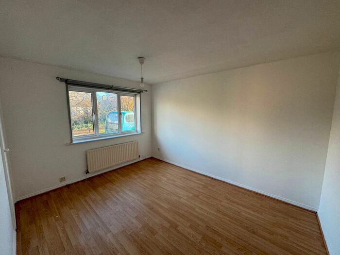 1 Bedroom Flat To Rent In Regent Court, Blyth, NE24