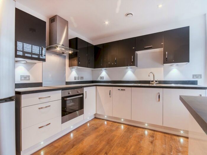 1 Bedroom Apartment To Rent In Mill Street, Central Oxford, OX2