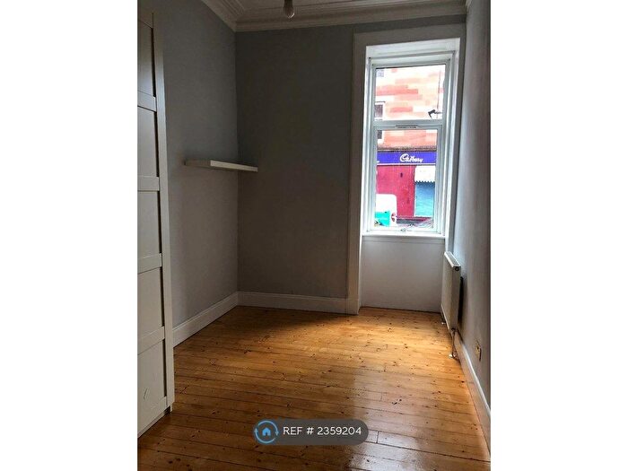 2 Bedroom Flat To Rent In Cartvale Road, Glasgow, G42