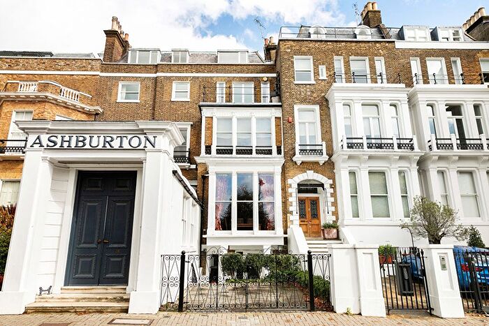 1 Bedroom Flat To Rent In Richmond Hill, Richmond, TW10