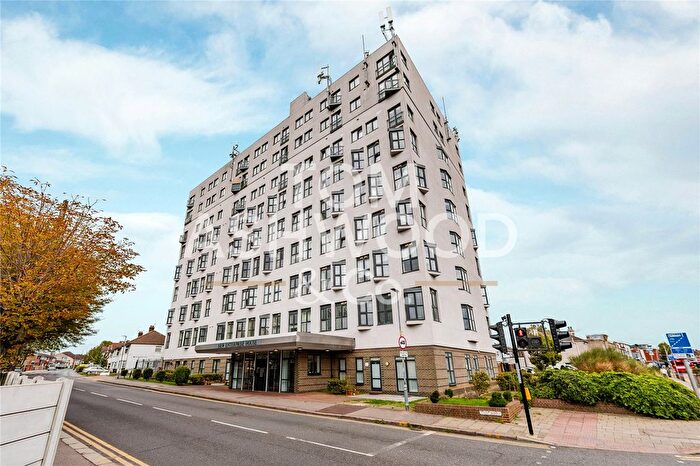 1 Bedroom Flat For Sale In Enterprise House, - High Road, Chadwell Heath, RM6