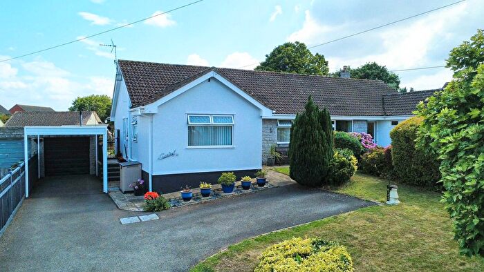 2 Bedroom Semi-Detached Bungalow For Sale In Windmill Hill, North Curry, Taunton, Somerset, TA3