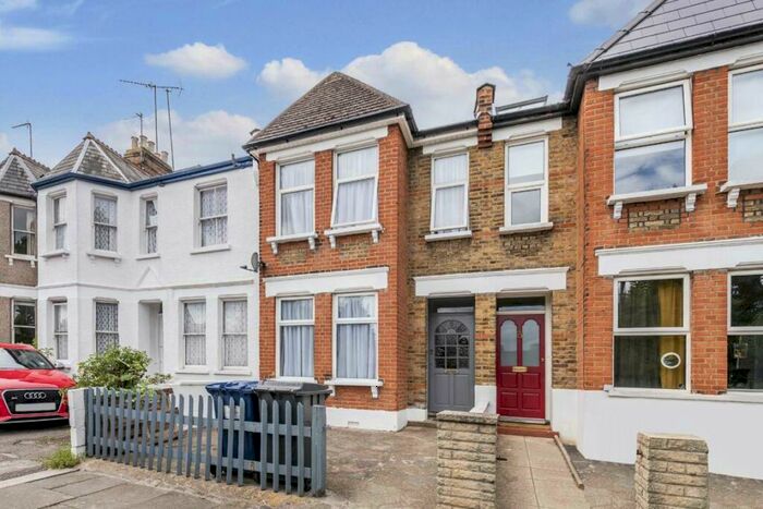 5 Bedroom Terraced House To Rent In Pembroke Road, London, N10