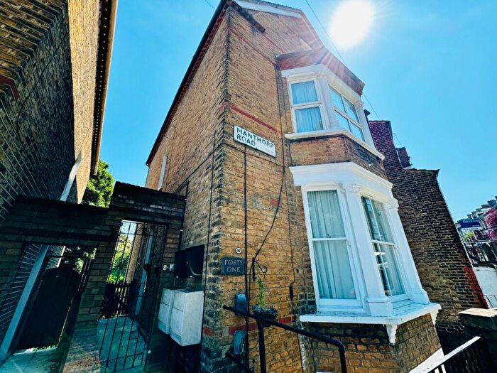 2 Bedroom Flat To Rent In Manthorp Road, Plumstead, London, SE18