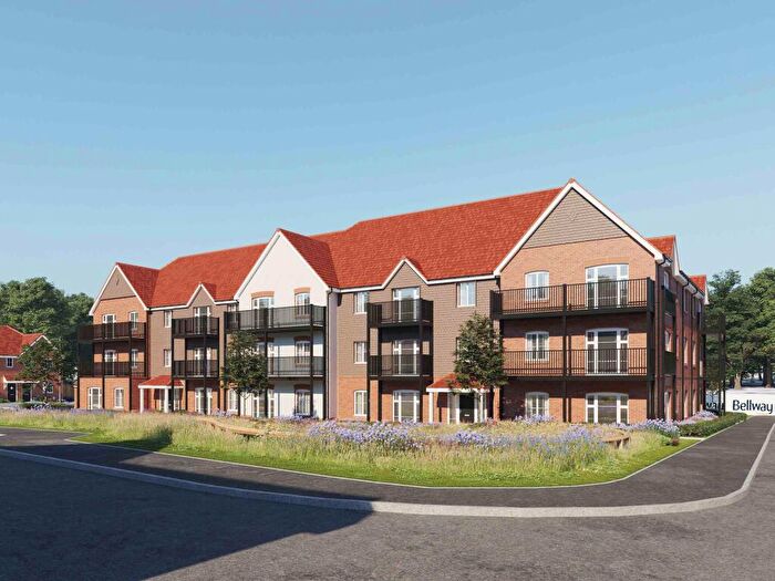 1 Bedroom Apartment For Sale In Pyrcoft Road, Chertsey, Surrey, KT16