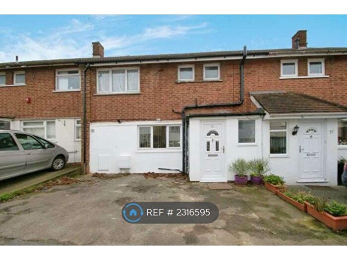 3 Bedroom Terraced House To Rent In Belsize Road, Hemel Hempstead, HP3