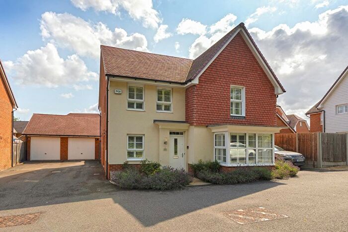 4 Bedroom Detached House For Sale In Rosebay Gardens, Allington, ME16