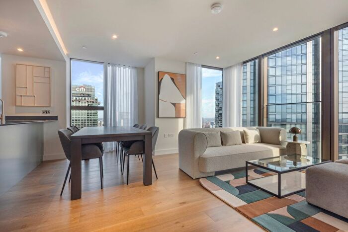 2 Bedroom Flat To Rent In Harcourt Tower, South Quay Plaza, E14
